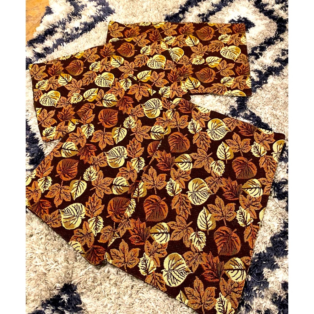 Mats for table ( fall )
